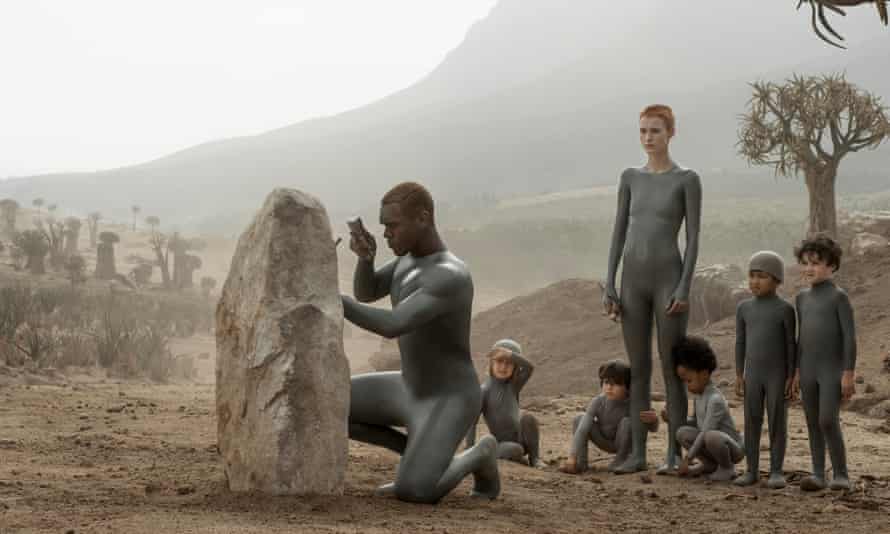 سریال بزرگ شده توسط گرگها 2 سریال بزرگ شده توسط گرگها