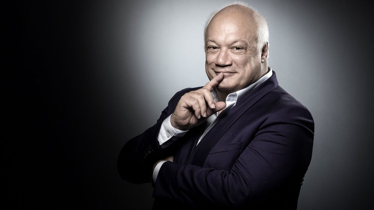 امانوئل اشمیت