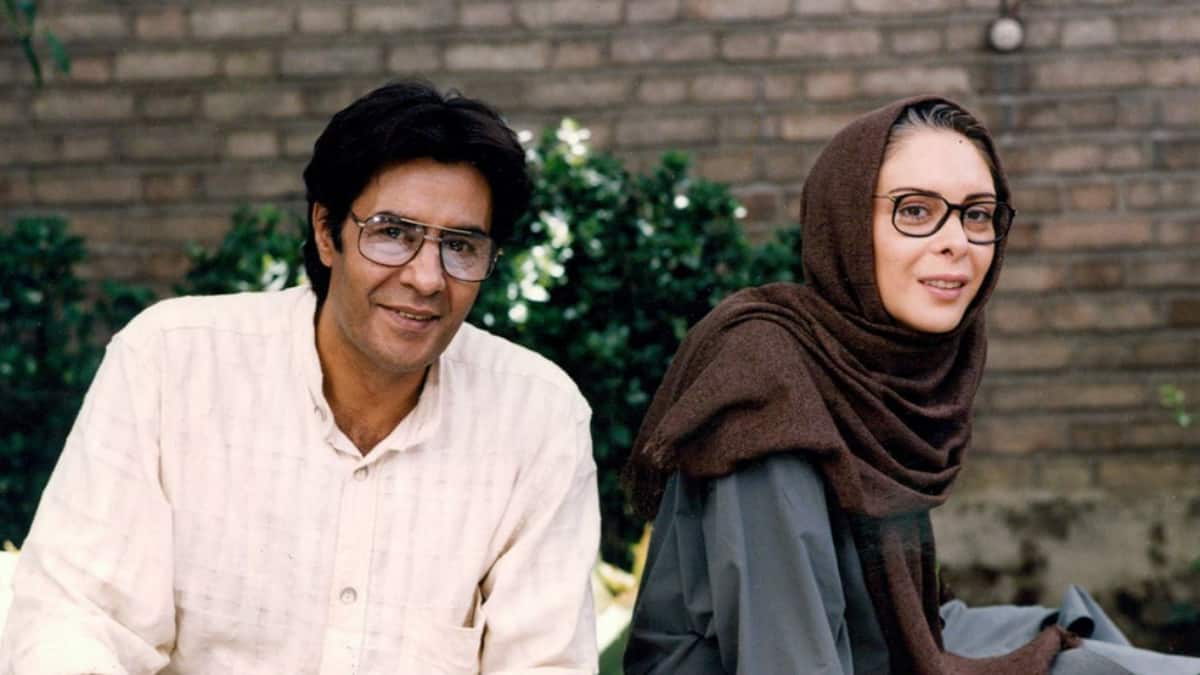 فیلم خواهران غریب