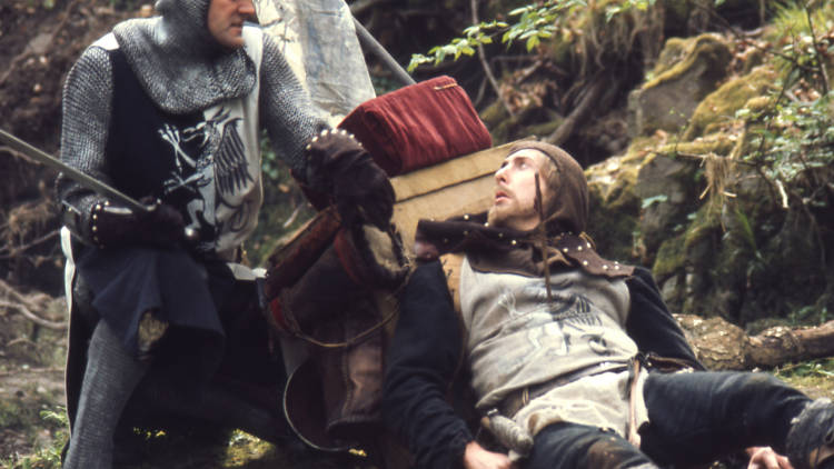 28 فیلم برتر در حال حاضر Netflix 17 فیلم Monty Python and the Holy Grail (1975)