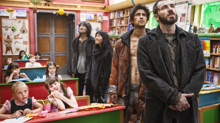 28 فیلم برتر در حال حاضر Netflix 15 فیلم Snowpiercer (2013)