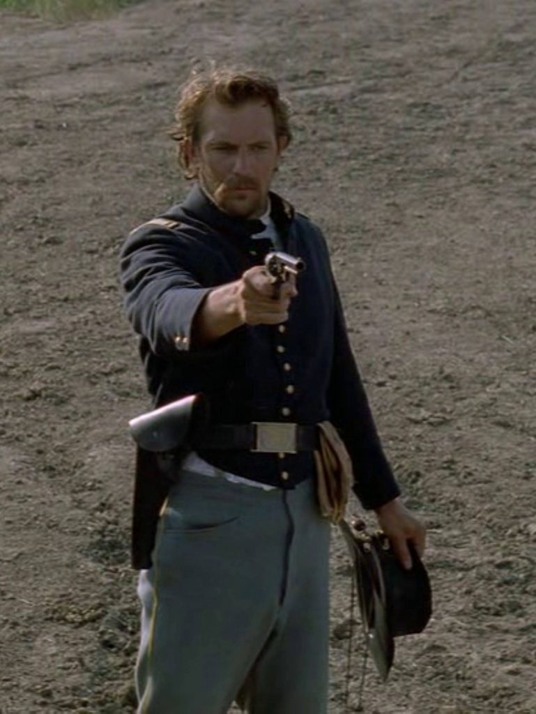 فیلم رقصنده با گرگ ها