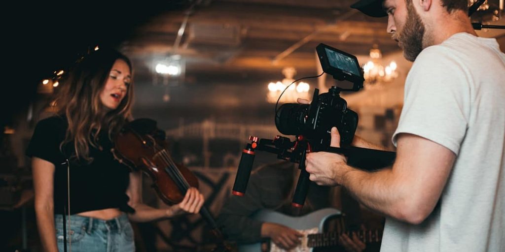 نحوه افزودن موسیقی به ویدئو 2 ویدئو