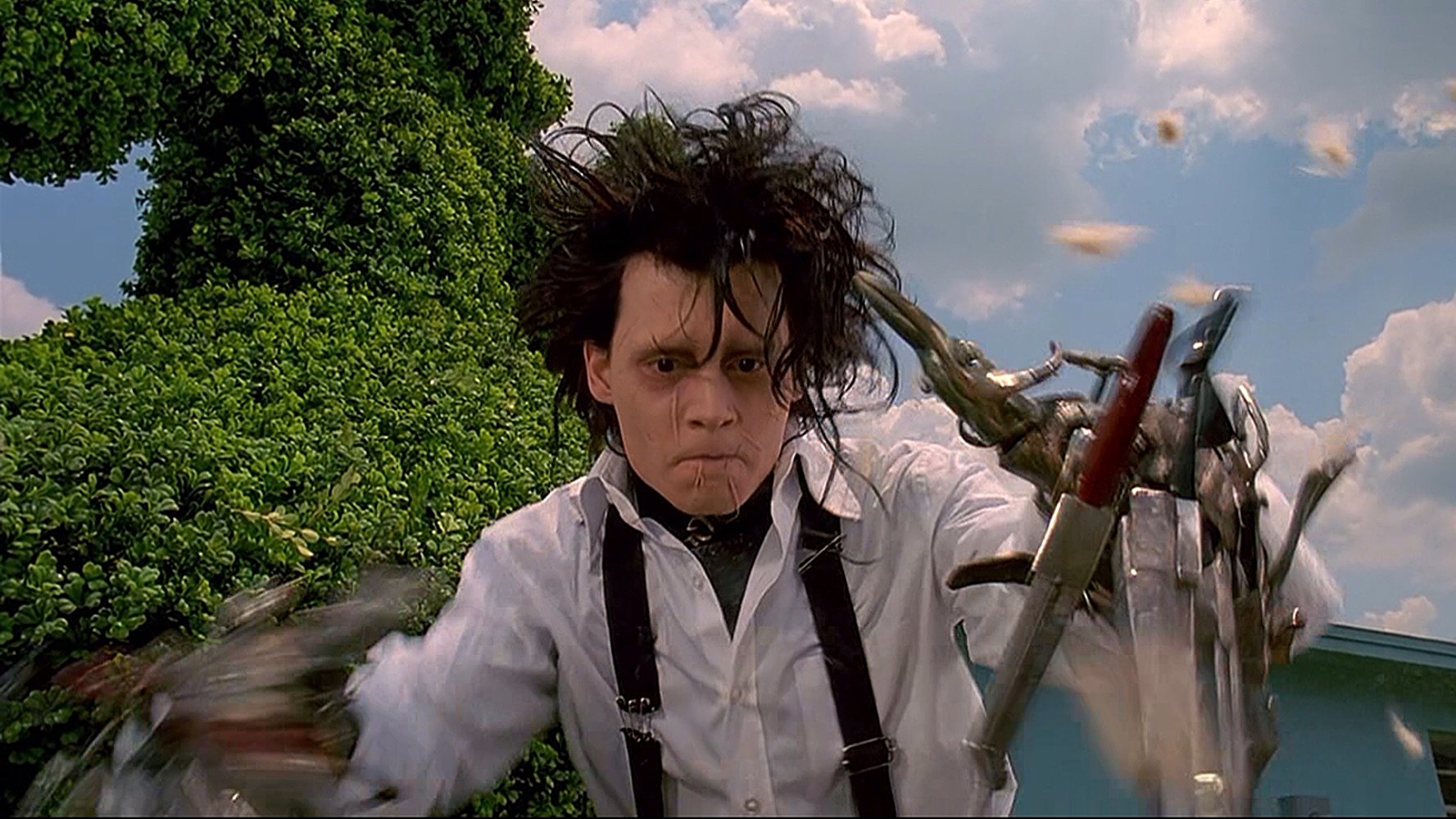 نقد فیلم Edward Scissorhands | فیلم ادوارد دست قیچی 2 فیلم Edward Scissorhands