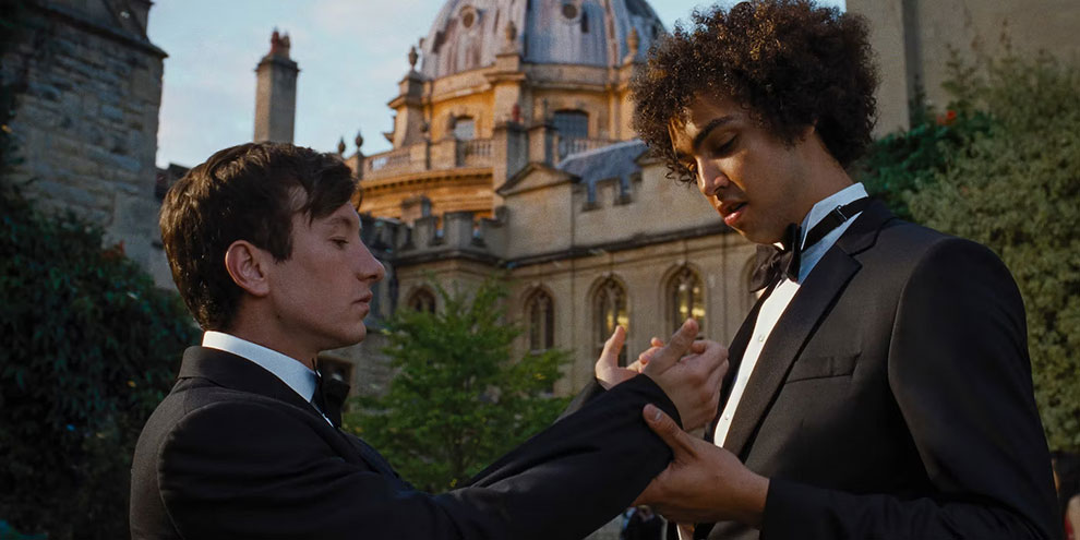 نقد فیلم سالتبرن 2023 Saltburn | دلهره آور و سیاه! 2 فیلم سالتبرن