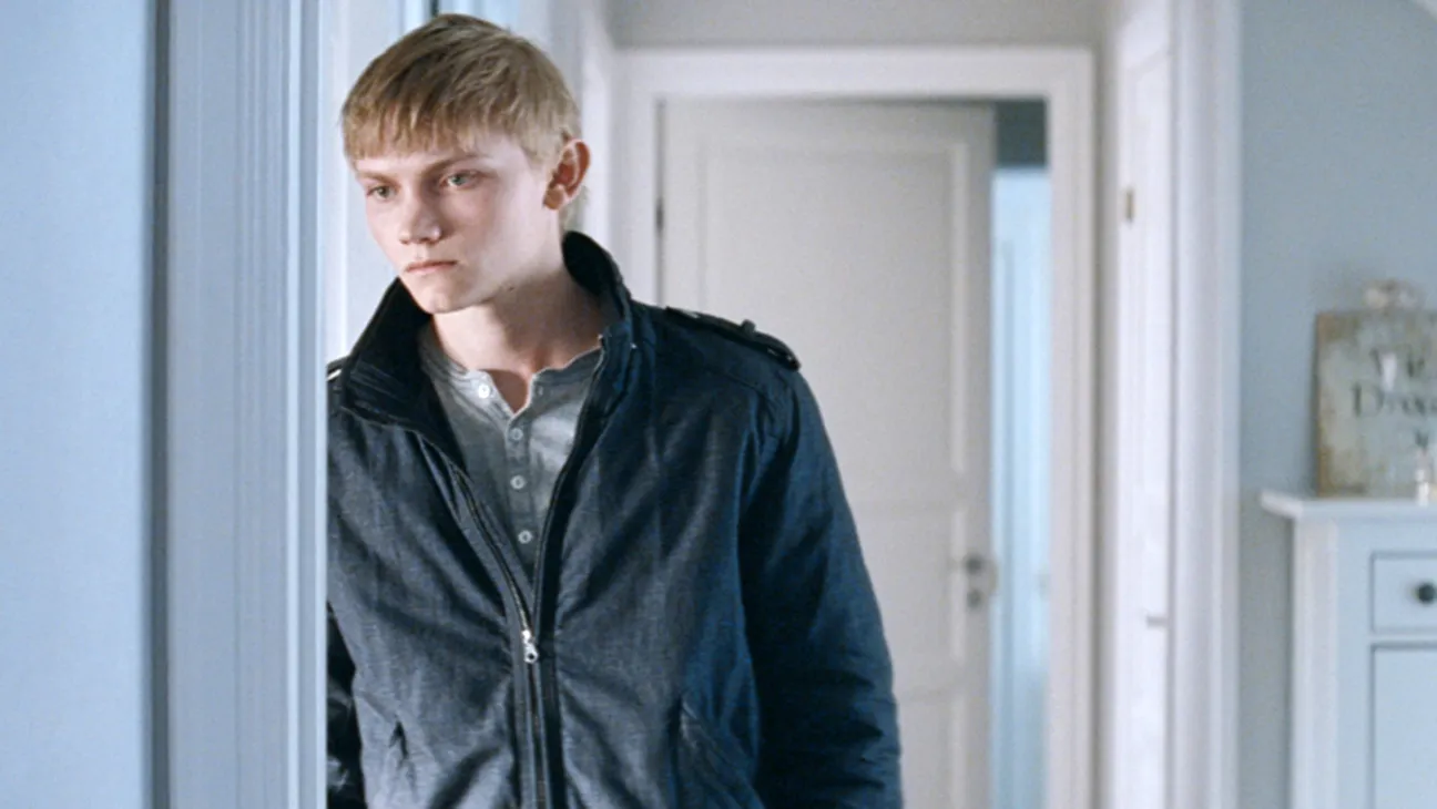 فیلم پس لرزه