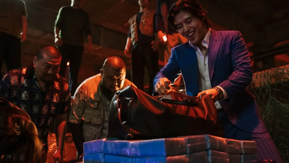 معرف و نقد فیلم یادانگ: خبرچین | Yadang: The Snitch 2025 3 فیلم یادانگ: خبرچین