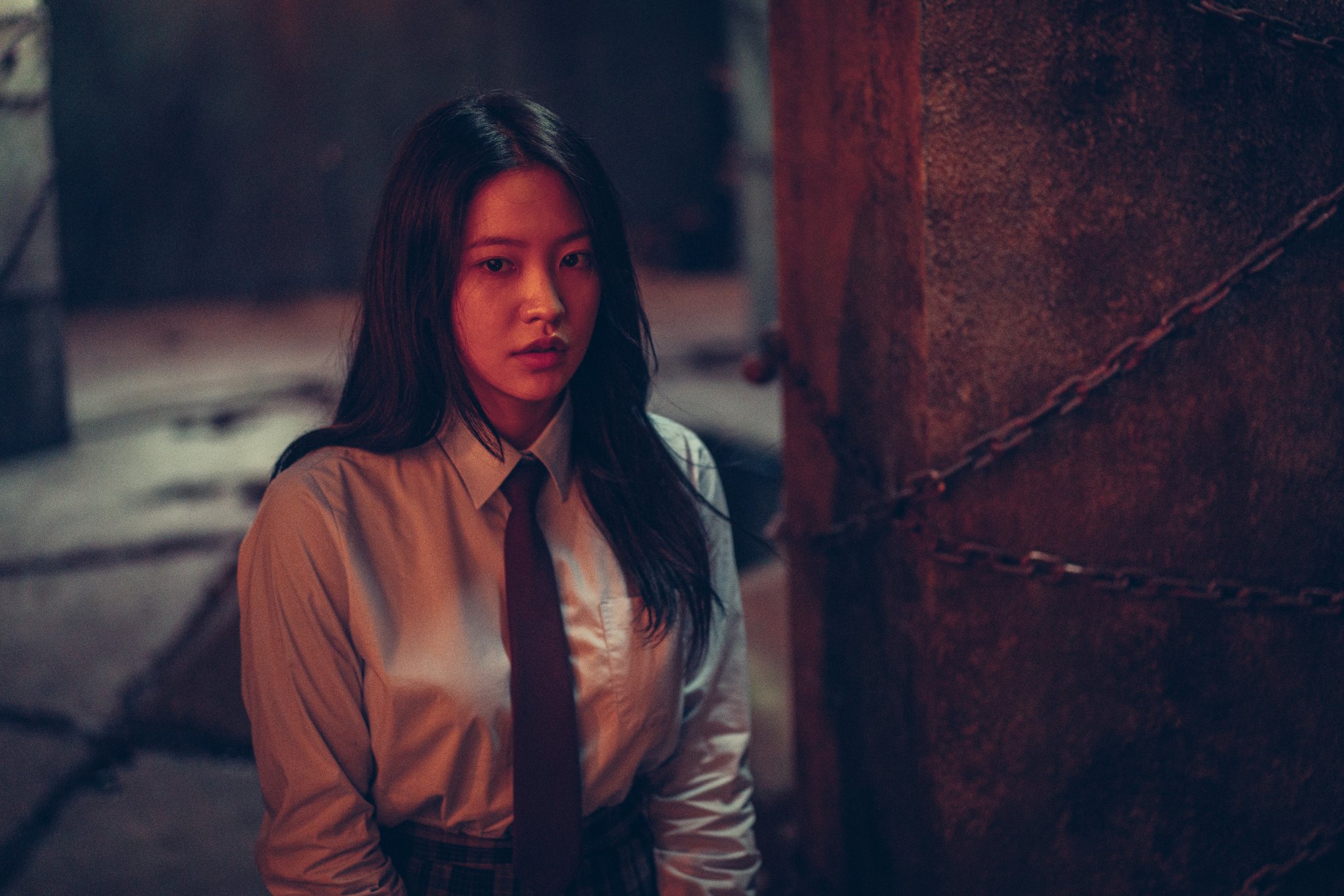 نقد و بررسی فیلم روحبازی | The Ghost Game 2025 2 فیلم روحبازی