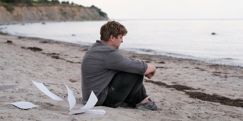 نقد و بررسی فیلم شعلهور | Afire 2023 2 فیلم شعلهور