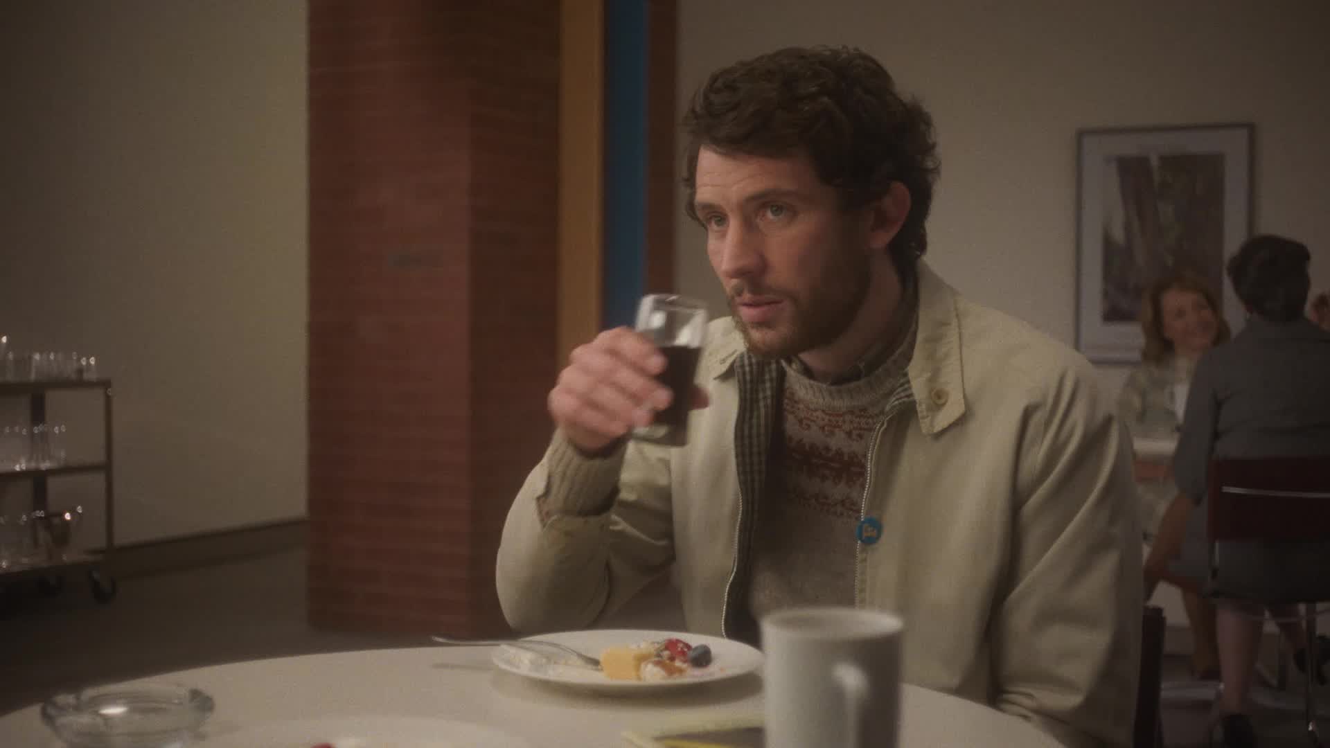 نقد و بررسی فیلم مغز متفکر | The Mastermind 2025 2 فیلم مغز متفکر