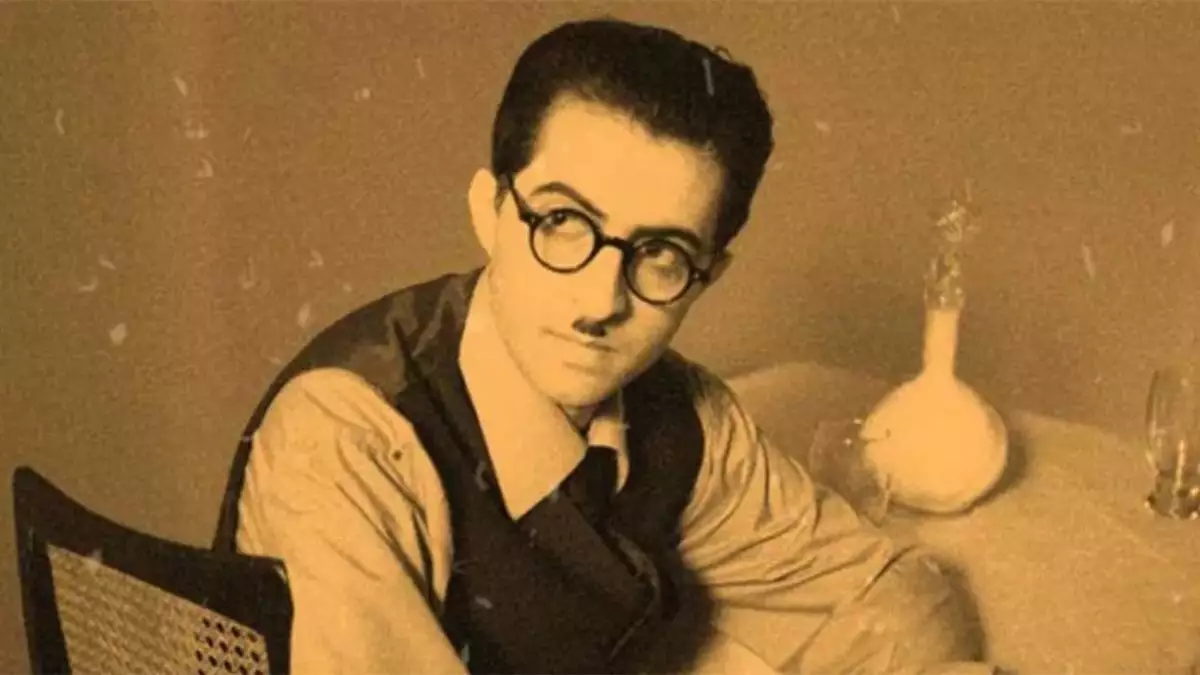 بیوگرافی صادق هدایت زندگی کوتاه و تأثیر بلند یک روشنفکر 2 صادق هدایت